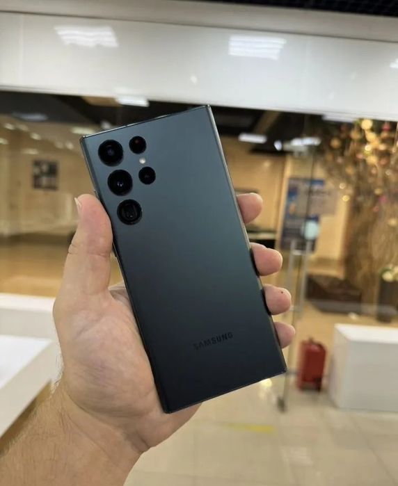 Samsung S22 Ulrta 12/256 snapdragon 8gen 1