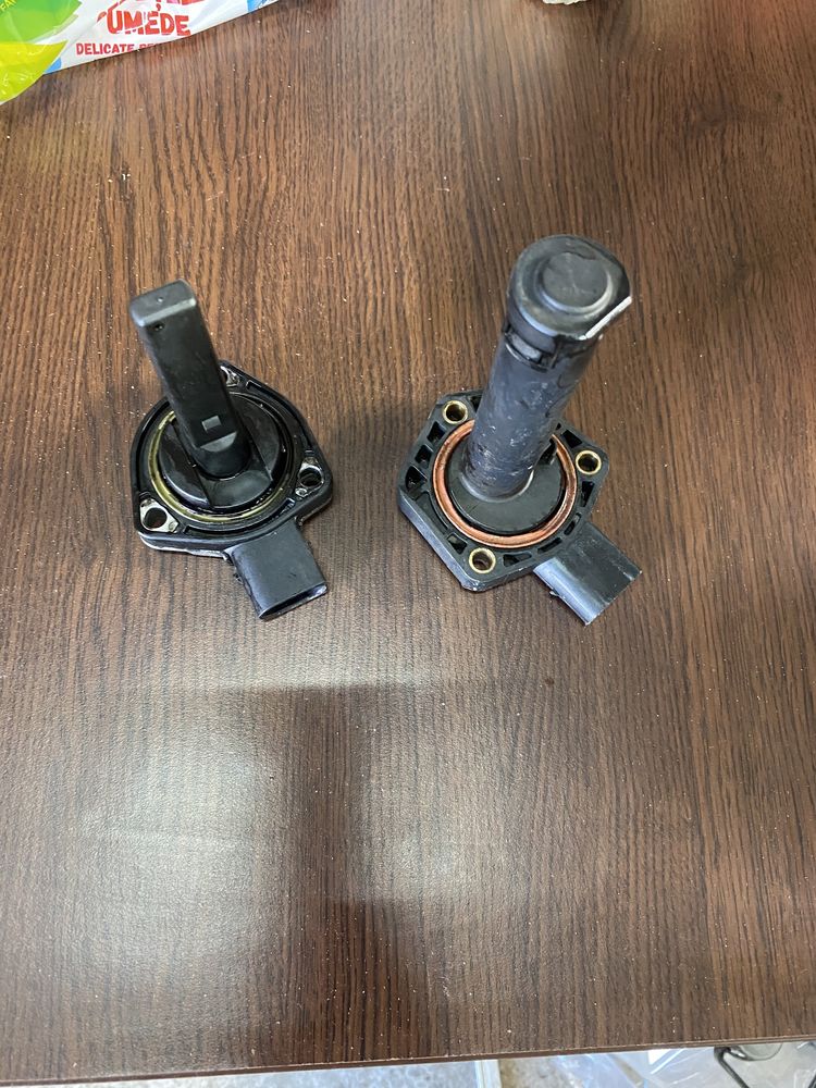 Sonda ulei senzor baie nivel ulei bmw e90 e91 e92 e87 e81 f10 f11 f30