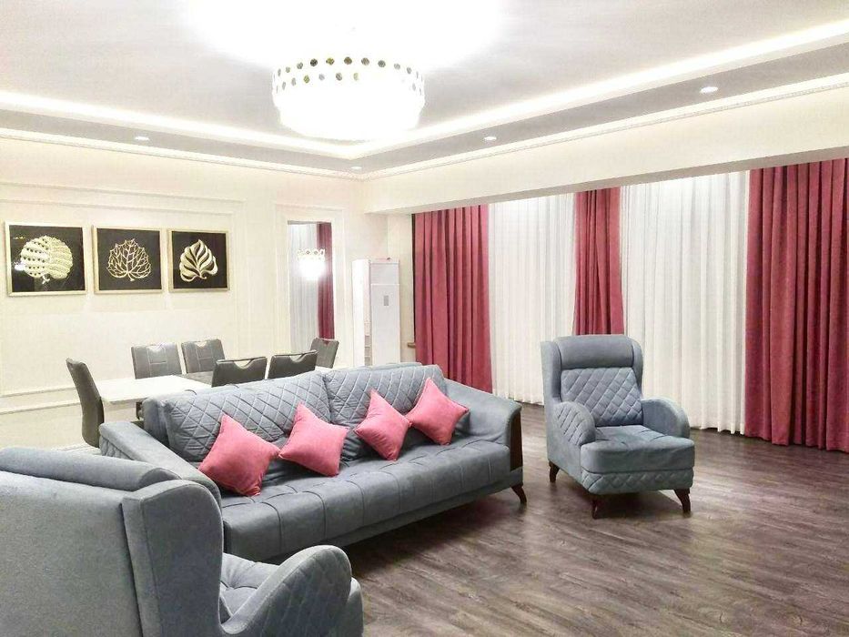 Продается 4 комнатная Квартира в Габусе , 2 этаж 170 м.кв