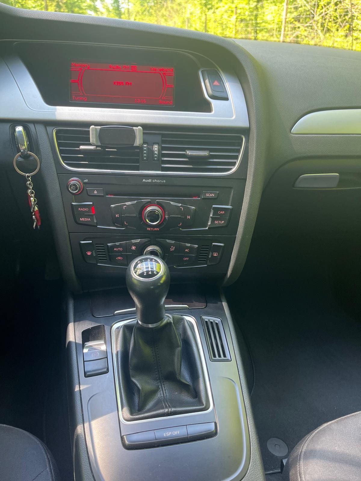 Vand AUDI A4. B8