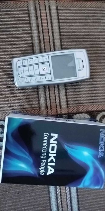 Vand Nokia 6230i in stare impecabila, NOU
