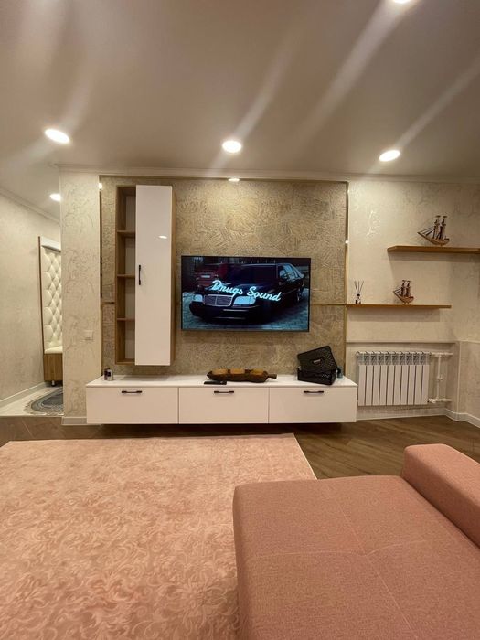 Аренда чиланзар 1.  Двух комнатная.  Балкон 2*6