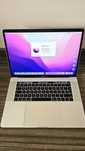 MacBook Pro Touch Bar 15" Retina (2016) - i7 2.7 GHz SSD 512 - 16Gb