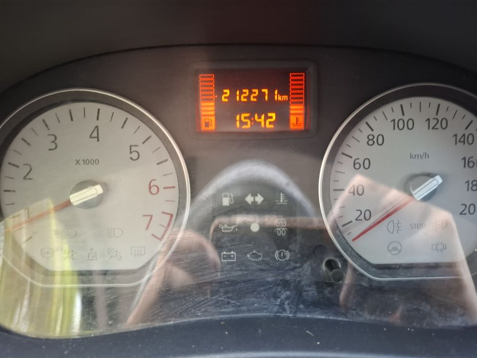 Dacia Sandero 2012