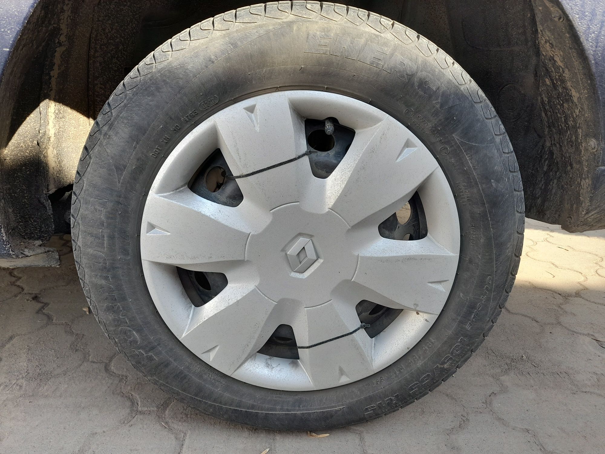 Pirelli FORMULA Шины летние 185x65xR15, диск 15, резина 15