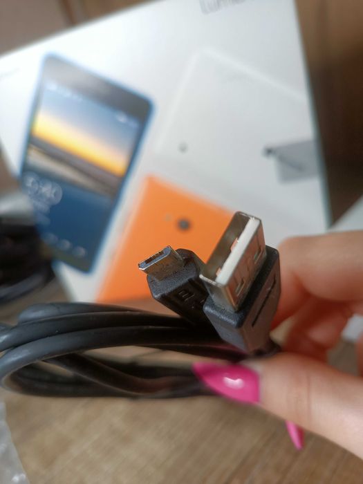 Телефон Microsoft Lumia 640 Dual SIM, черен