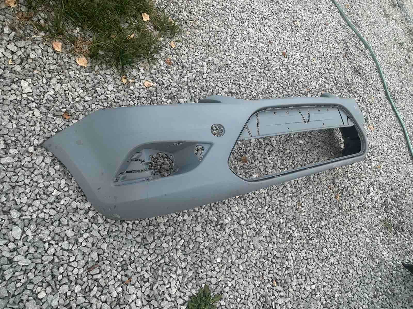 предна броня Ford Focus 2008-2011г. #067S.