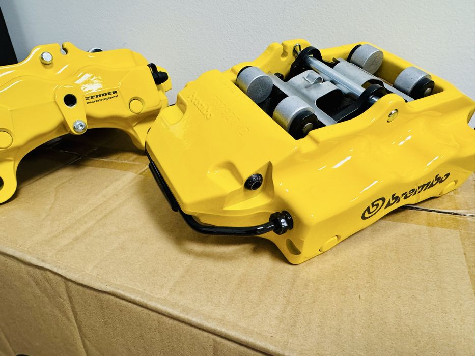 Предни и задни спирачни апарати Brembo от Porsche Cayenne