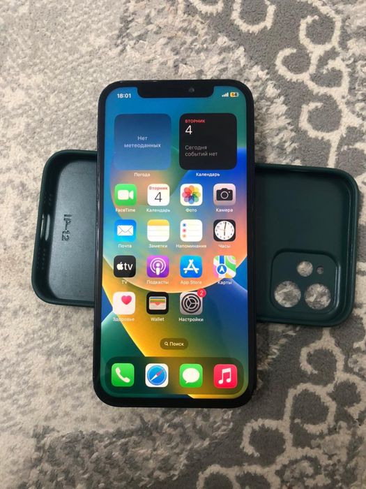 Продам айфон 12 акб 77 .128 полный коплект