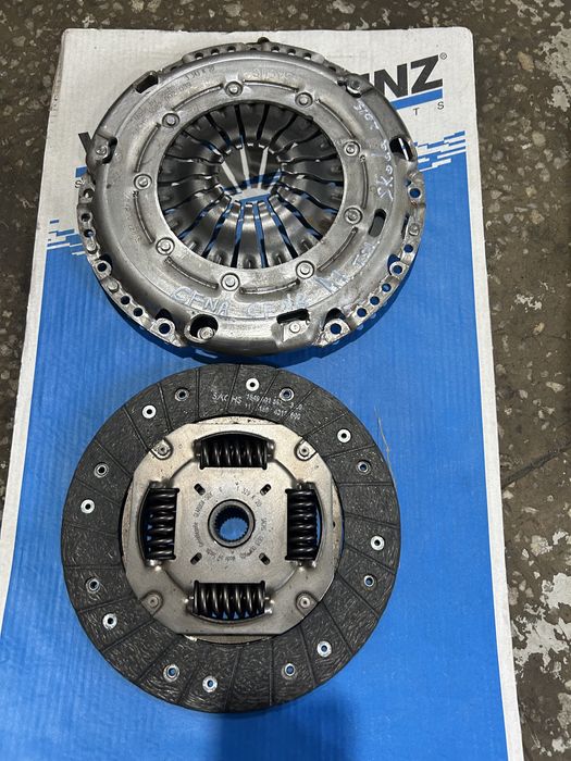 Продам сцепление комплект. Shach . Skoda. VW. Seat