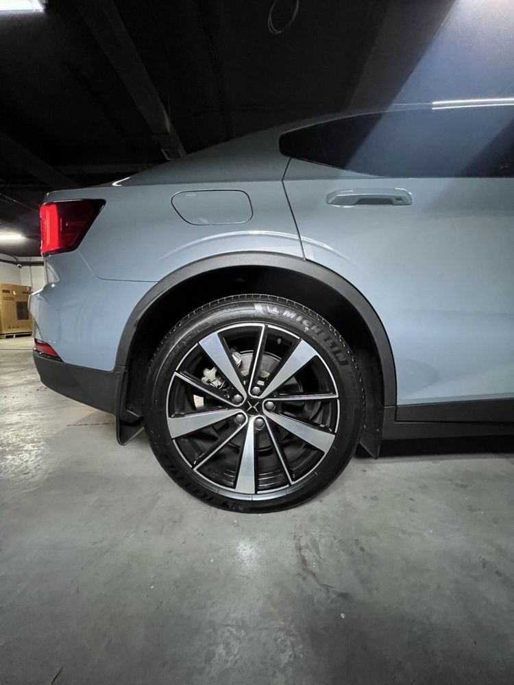 Polestar 2 панорама 6300km идеал
