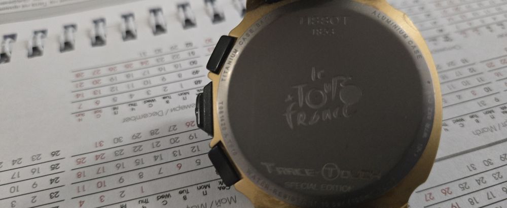 Продавам Tissot t race touch