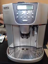 Кафе машина-робот-Delonghi