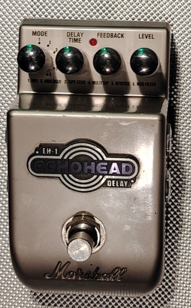 Китарен ефект "Marshall EH-1 Echohead delay".