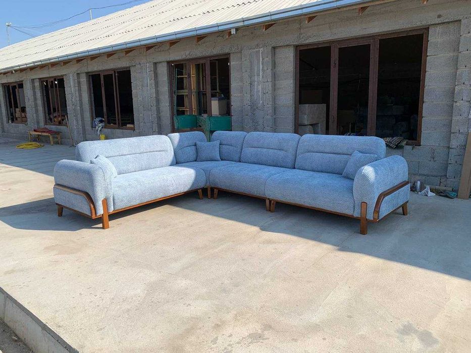 Мягкая гостиная и кухонная мебель