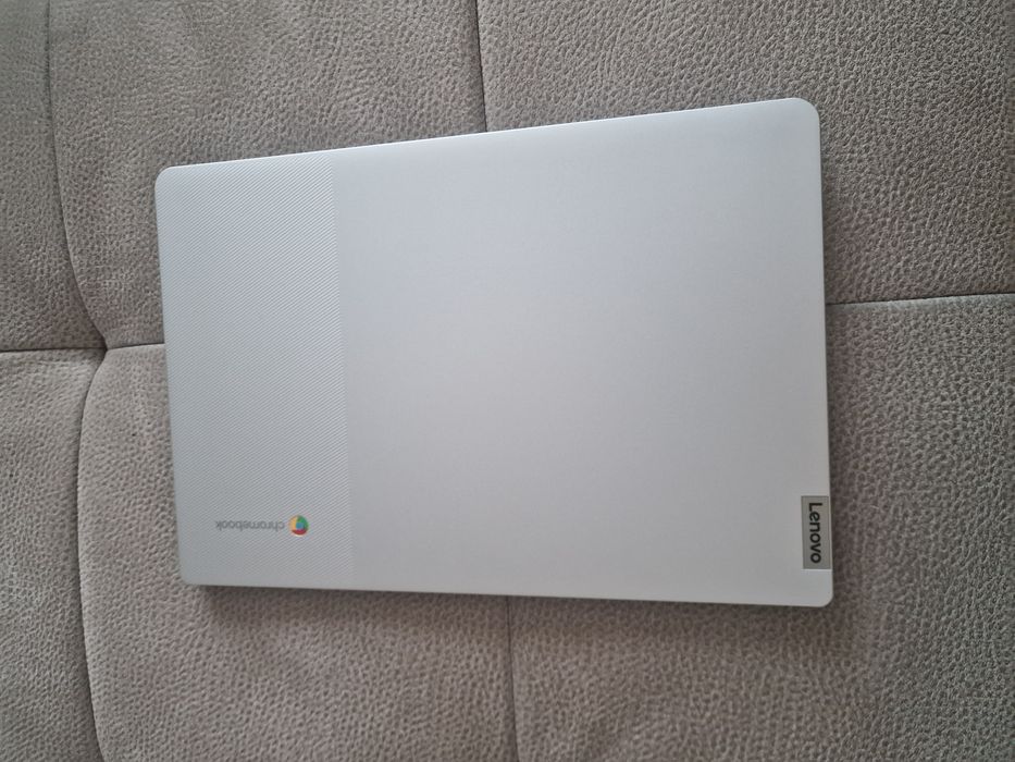 Laptop Lenovo Chromebook nou (desigilat)