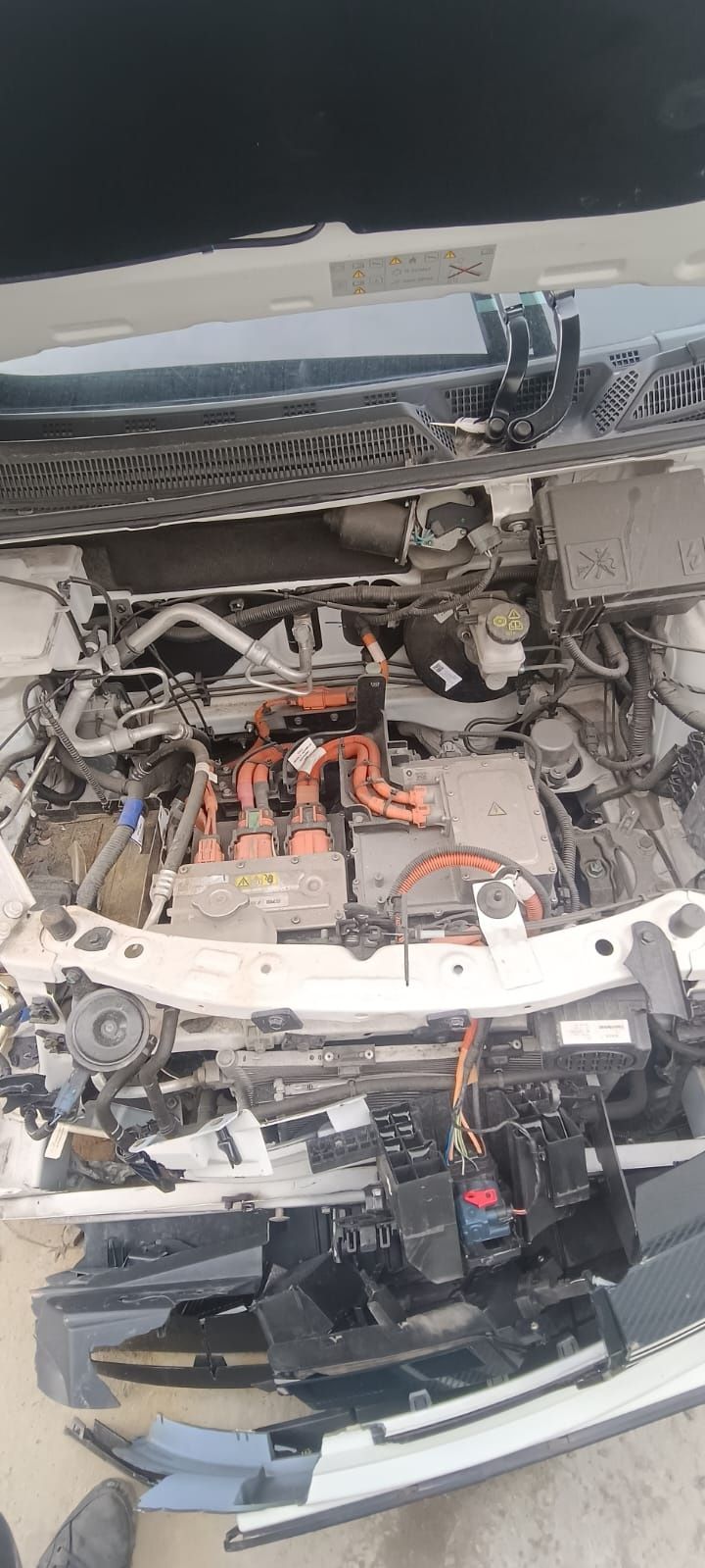 Dacia Spring 2023 Facelift se vinde toată mașina