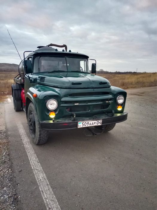 Продам Зил ассенизатор 6.5 Куб