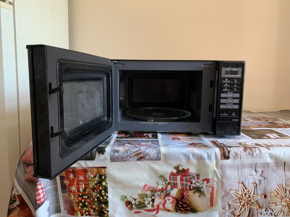 Микроволновая печь