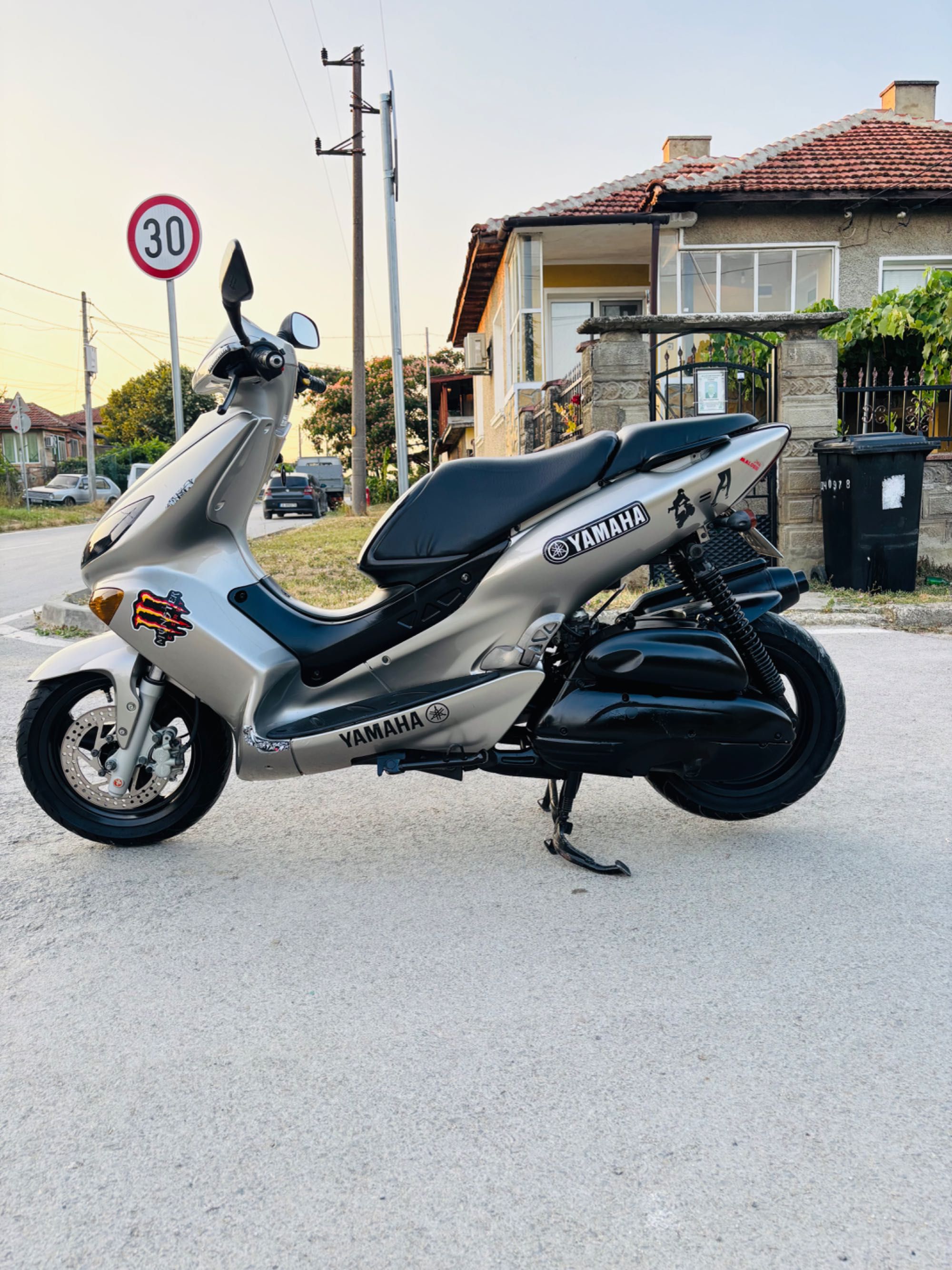 Yamaha Maxster 125КУБ ТОП