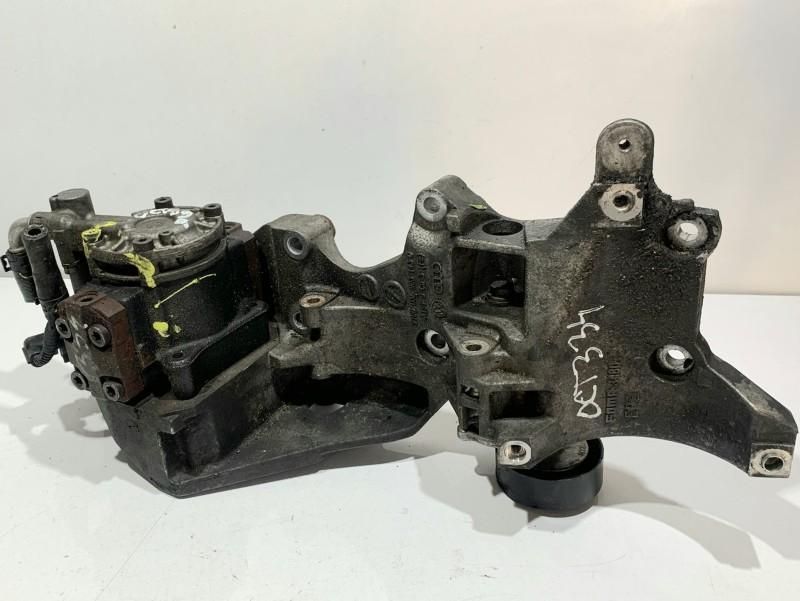 Suport accesorii Volkswagen Golf 6 (2008-2013) 2.0 tdi; 1.6 tdi CAYC 03L903143Q