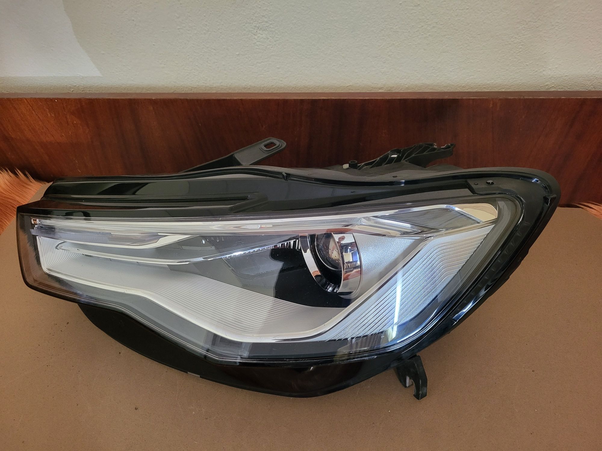 Ляв фар Audi A6 C7 Xenon Facelift lqv far Ауди А6 Ц7 ксенон фейслифт