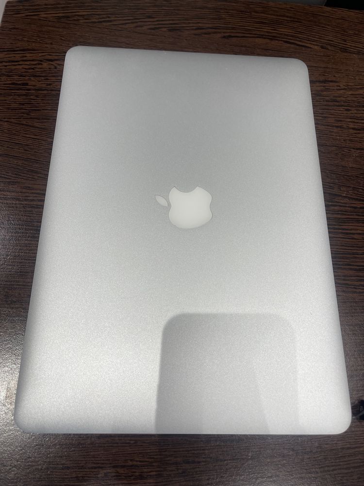 Ansamblu Display MacBook Air 13’ 2013-2017 (A1466)