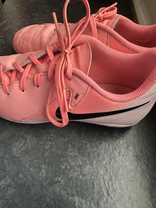 Бутонки Nike Phantom