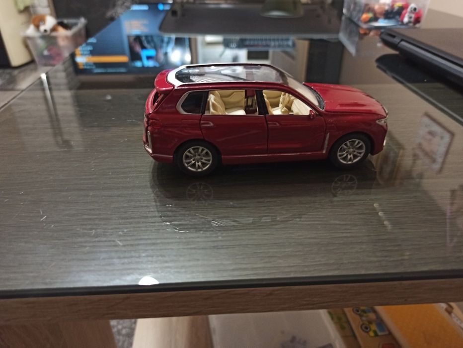 Метална колекционерска количка BMW