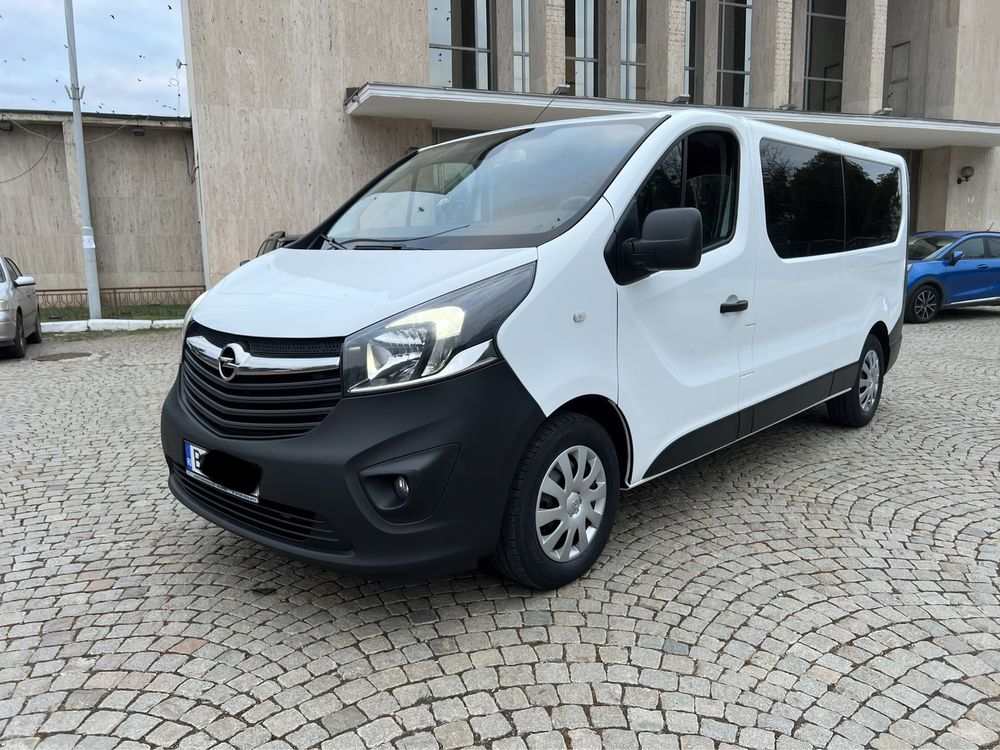 Opel vivaro 2019 8+1 locuri 1.6 cdti Biturbo 125 cp