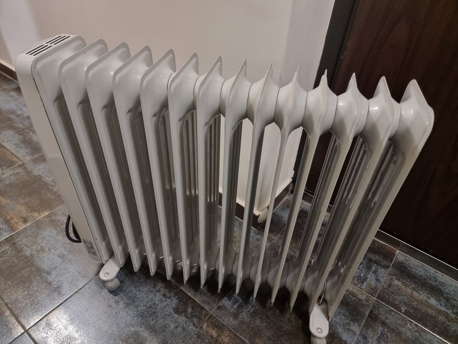 Продавам маслен радиатор Tesy