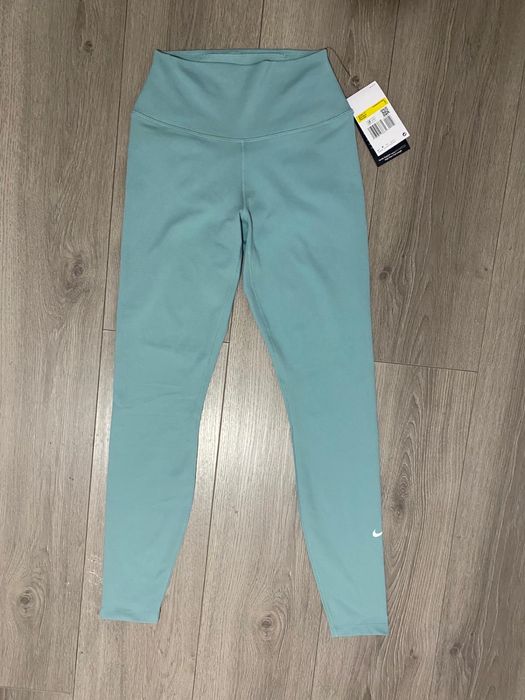 Compleu Nike Fitness