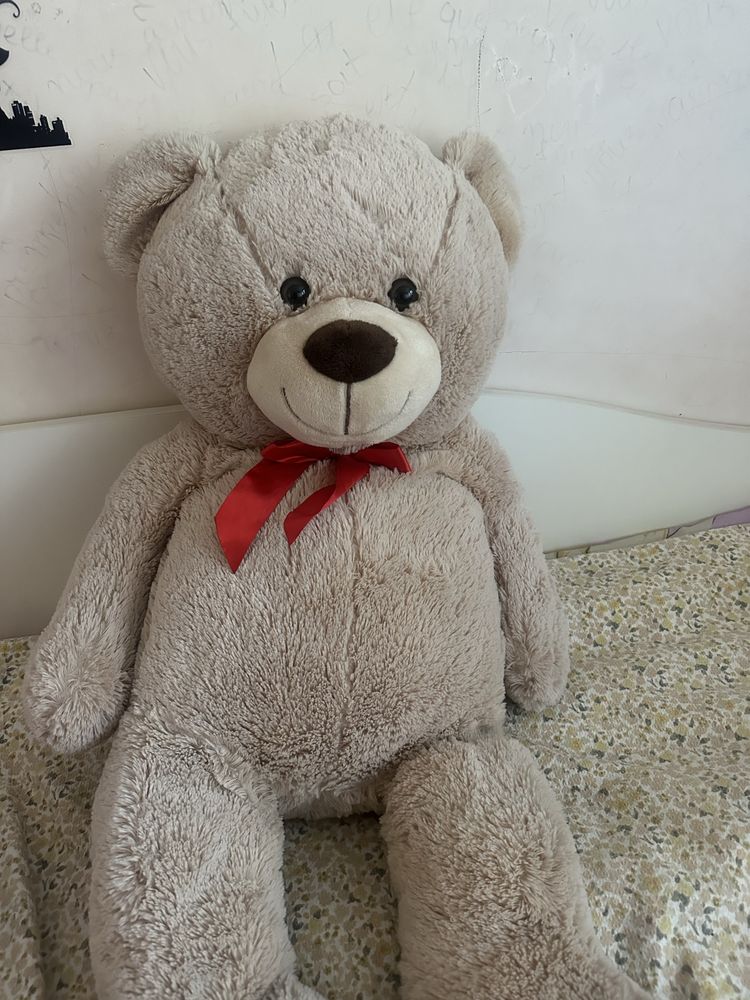 Плюшена играчка мече
