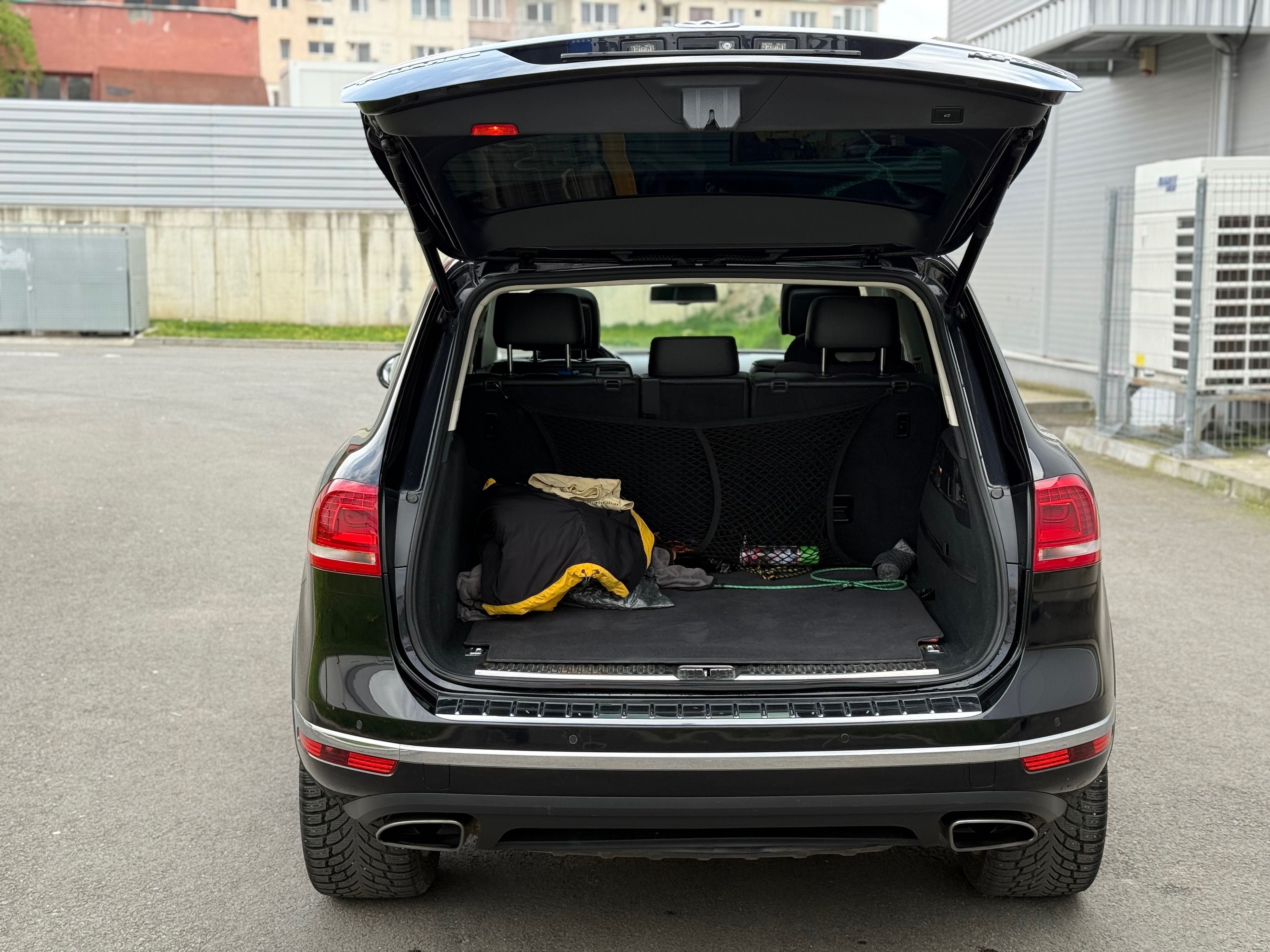 Vw Touareg 2016 facelift/ full option