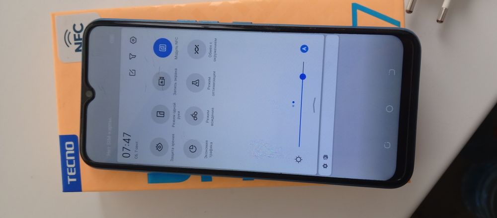 Продам смартфон Tecno Spark 7
