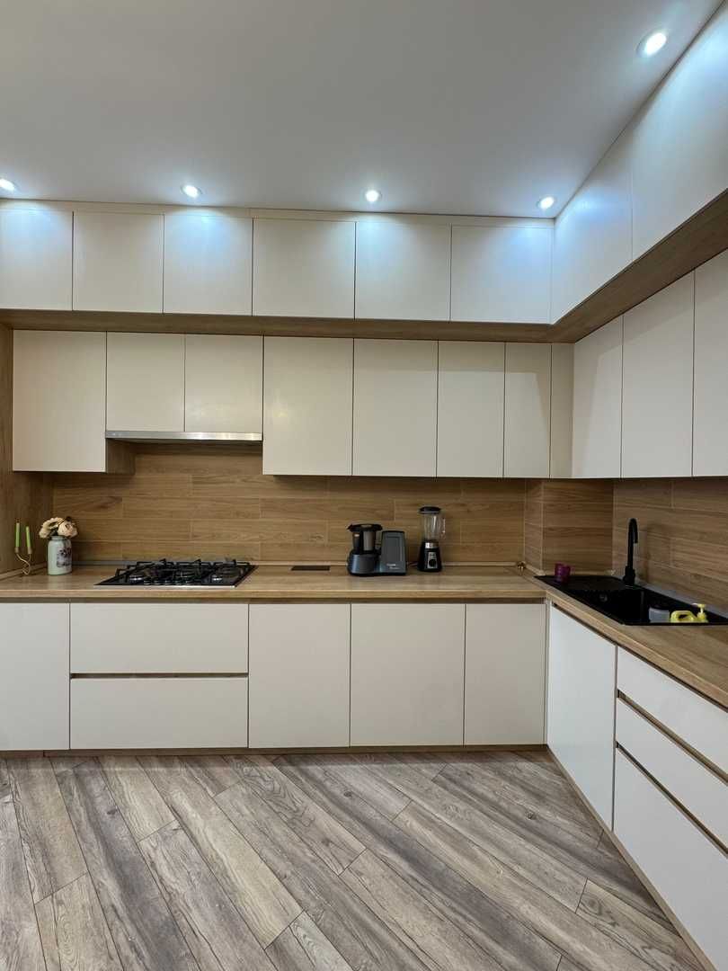 Продам красивую 4-х комн.квартиру в ЖК Альтаир