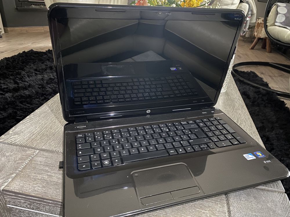 Laptop Hp pavilion g7 17”