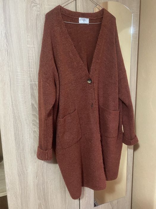 Blazer/Cardigan.