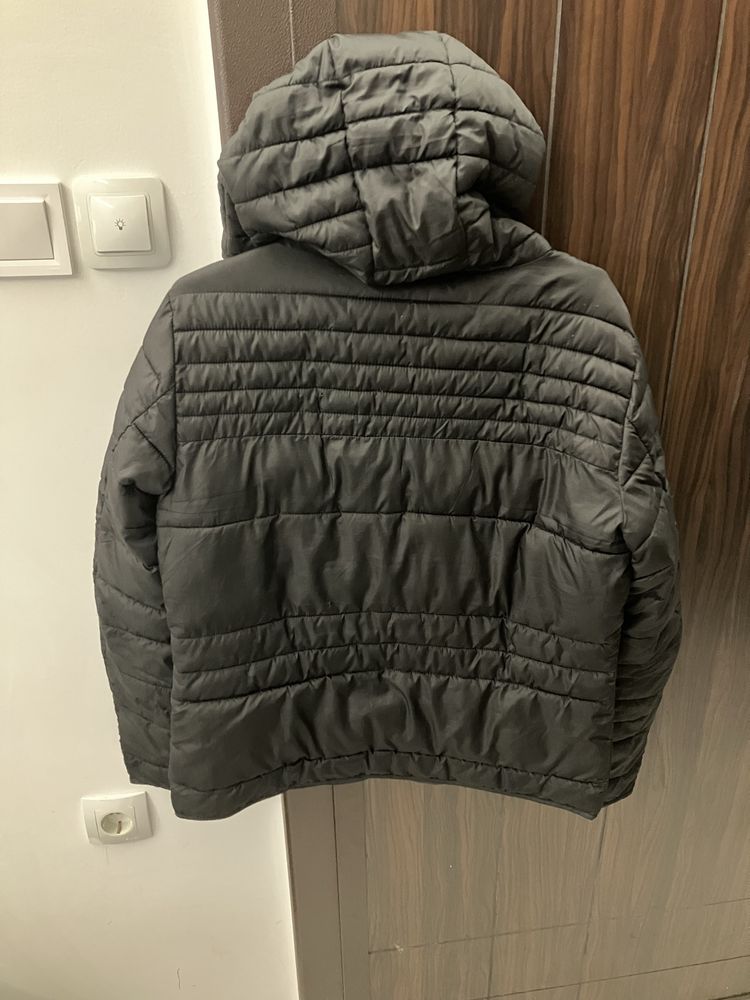 Олекотено Яке ONLY
