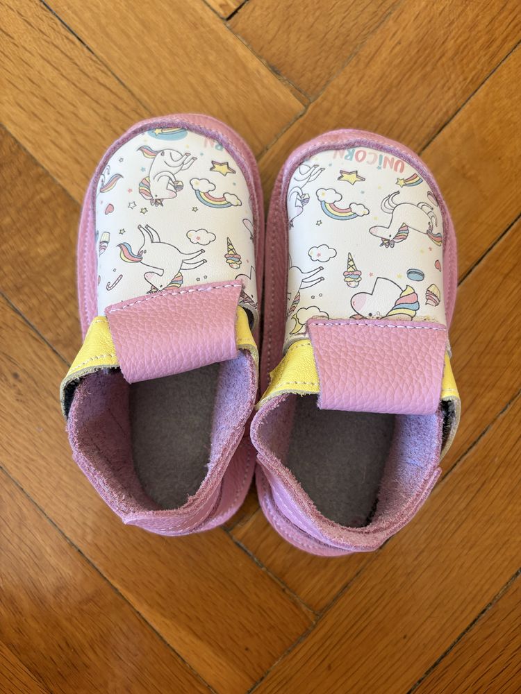 Детски боси обувки/пантофи Cuddle Shoes, розови, ест. кожа, 22 номер