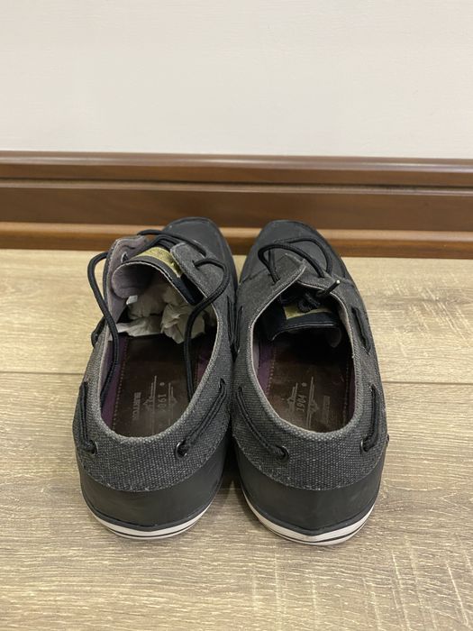 Oyoq kiyim razmer 44-45