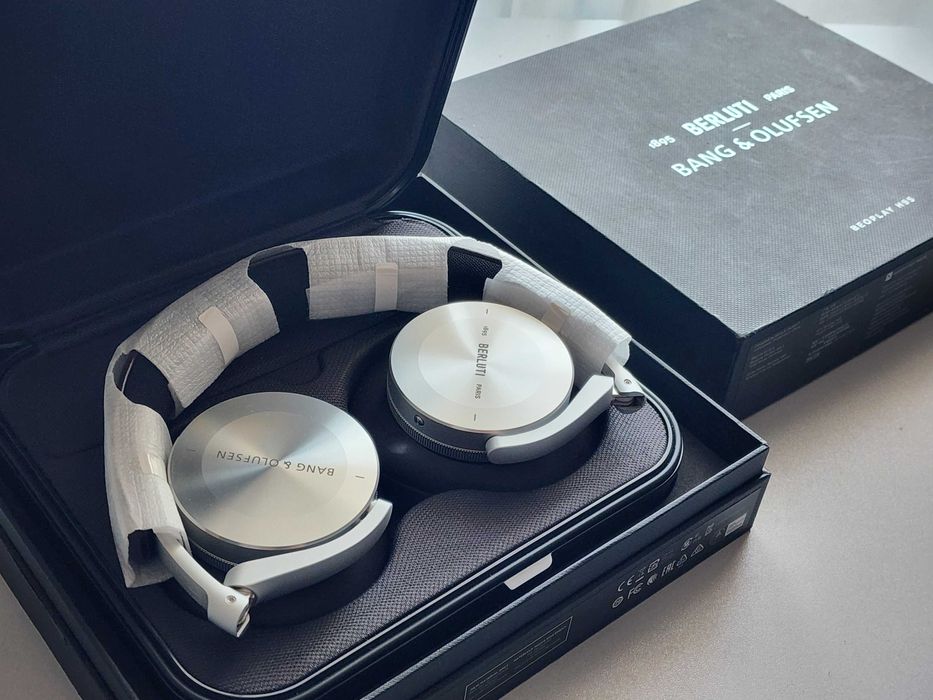 Bang & Olufsen Beoplay H95 Berluti Edition (Лимитированная версия)
