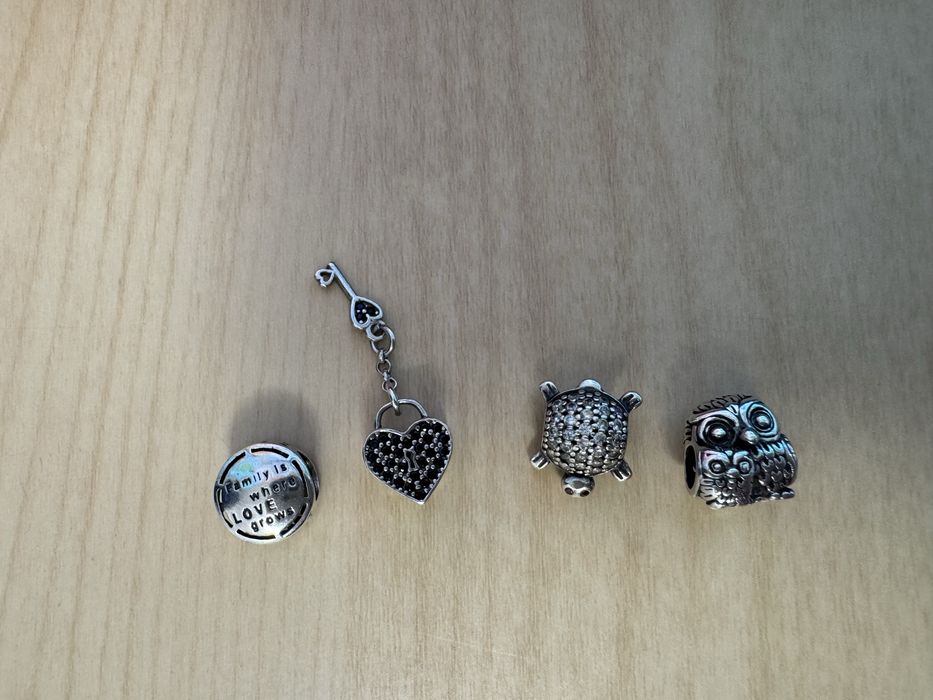 Pandora Charm original