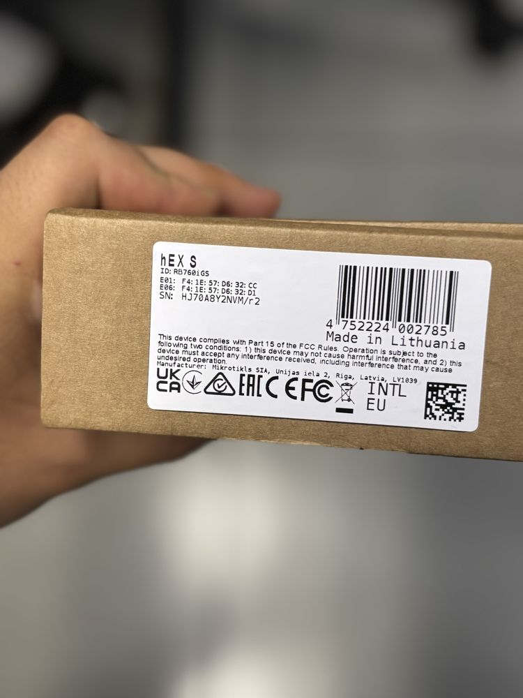 Маршрутизатор Mikrotik Hex S RB760iGS - новый