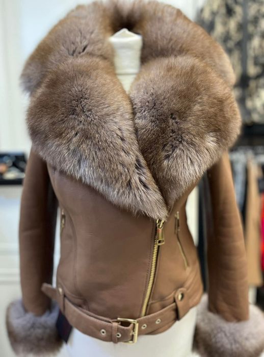 Cojoc oaie cu  blana vulpe