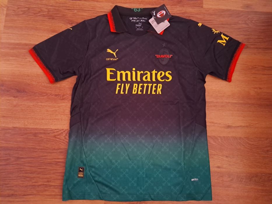 Екип AC Milan размер М