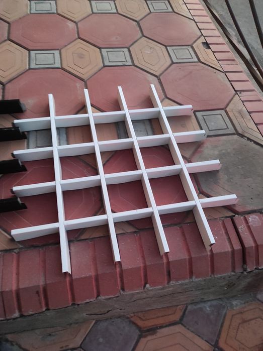 Услуги потолка Грильято