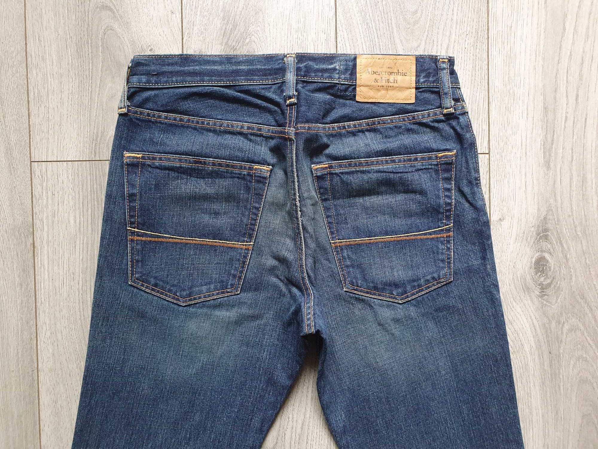 Blugi ABERCROMBIE & FITCH Bootcut - Marime W31 L32 (Talie 83 cm)