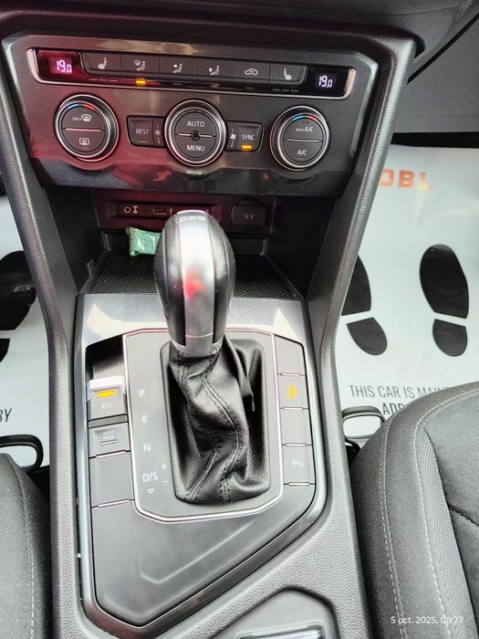 Volkswagen  Tiguan  2017