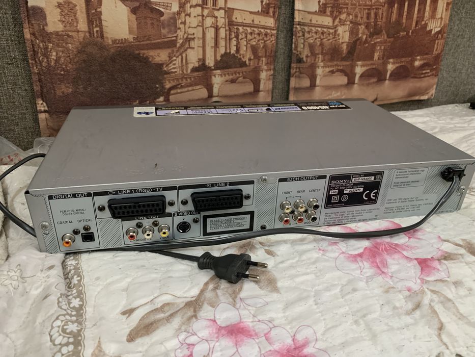 Продам cd проигрователь sony original в отличном состоянии